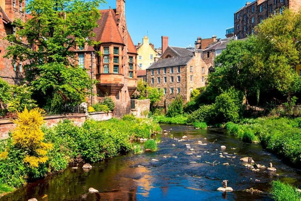 Apartment Spacious 2 Bedroom Apt - City Centre Edinburgh